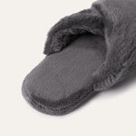 Load image into Gallery viewer, Fur Slippers in House
